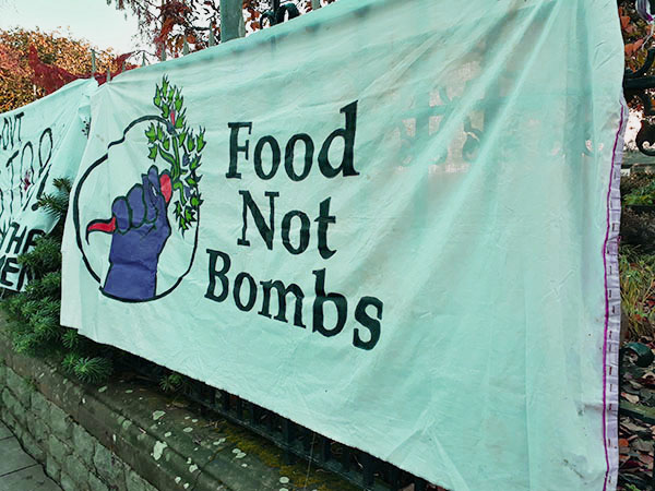 Banner, Food Not Bombs
