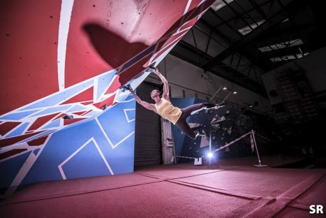 female climbers